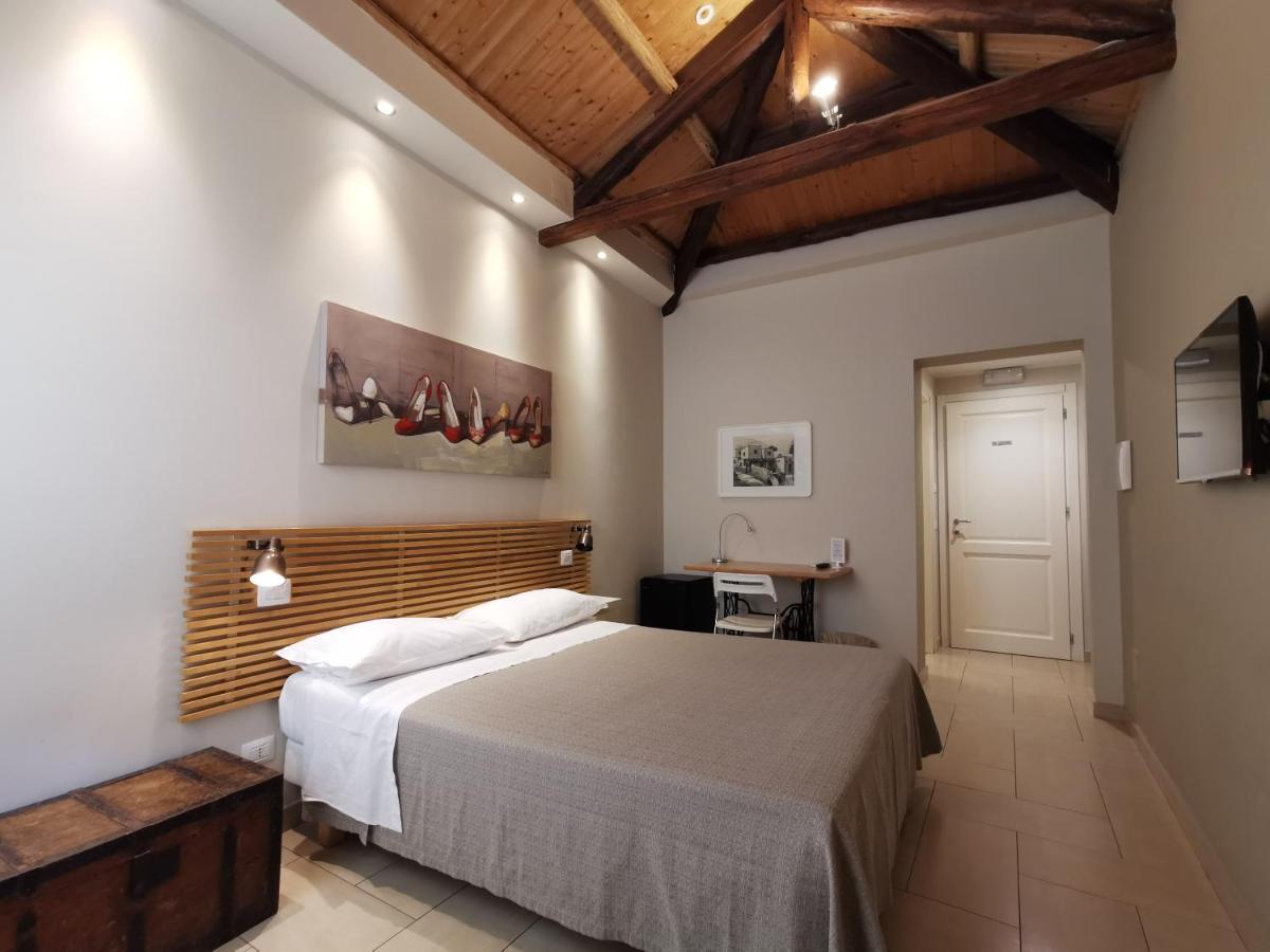 B&B Re Umberto Milazzo Exterior foto